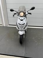 Piaggio zip 50cc e4 2020 brom, Fietsen en Brommers, Maximaal 45 km/u, Zip, Ophalen of Verzenden, Zo goed als nieuw