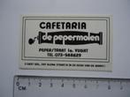 sticker oud Vught De PEPERMOLEN peperstraat 1 retro cafe, Verzamelen, Stickers, Overige typen, Zo goed als nieuw, Verzenden