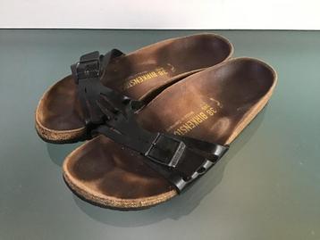 GRATIS VERZENDEN | BIRKENSTOCK zwarte lak slippers 38 beschikbaar voor biedingen