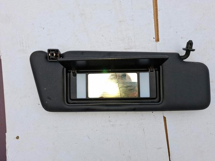 Mercedes W124 zonnekleppen zwart – set links + rechts, Auto-onderdelen, Interieur en Bekleding, Mercedes-Benz, Oldtimer onderdelen