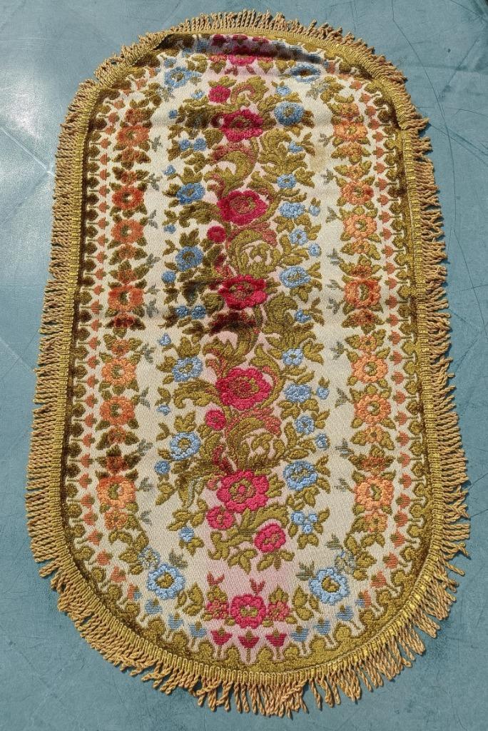 Grootmoeders tijd ovale stoffen onderzetter 36 x 66 cm (AA4), Huis en Inrichting, Woonaccessoires | Onderzetters, Gebruikt, Overig