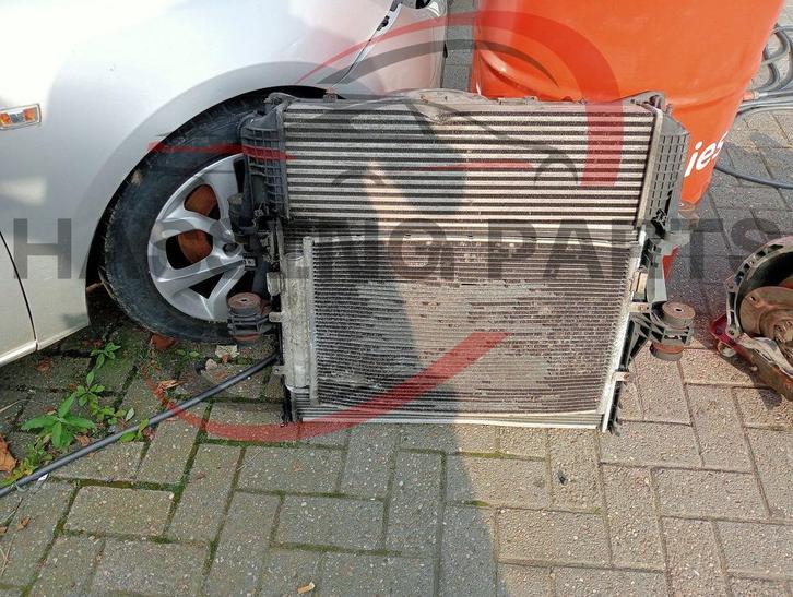 Koelerset compleet Iveco Daily, Auto-onderdelen, Motor en Toebehoren, Overige automerken, Gebruikt, Ophalen of Verzenden