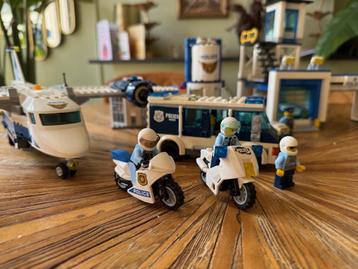 Lego politie verzameling beschikbaar voor biedingen