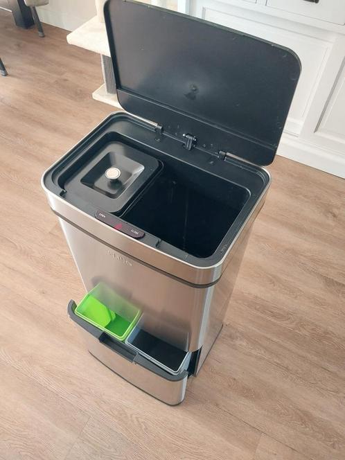 Mooie RVS prullenbak met automatisch deksel, Huis en Inrichting, Woonaccessoires | Prullenbakken, Zo goed als nieuw, Rvs, 50 tot 75 cm