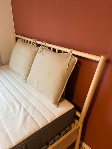 Ikea bed - afbeelding 4