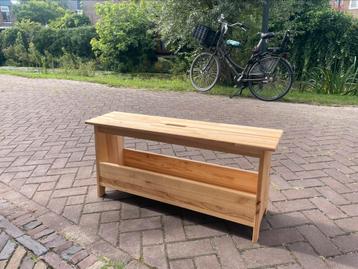 IKEA PERJOHAN houten opbergbankje beschikbaar voor biedingen