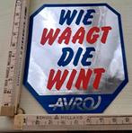 Vintage spiegel glimmende sticker AVRO wie waagt die wint, Ophalen of Verzenden, Zo goed als nieuw, Overige typen