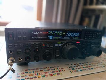 Yaesu FT-950 HF/50Mhz Transceiver  beschikbaar voor biedingen