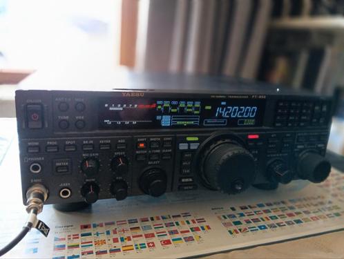 Yaesu FT-950 HF/50Mhz Transceiver, Telecommunicatie, Zenders en Ontvangers, Zo goed als nieuw, Zender en Ontvanger, Ophalen of Verzenden