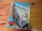 boek molens en klederdrachten, Ophalen of Verzenden, Gelezen