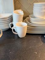 IKEA Servies Set - Compleet, Huis en Inrichting, Ophalen, Keramiek, Zo goed als nieuw, Effen