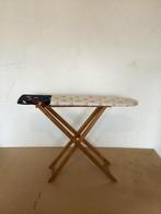 Vintage Strijkplank - Klassiek Design, Witgoed en Apparatuur, Strijkijzers en Strijkplanken, Ophalen of Verzenden, Gebruikt, Strijkijzer met snoer