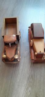 Houten modelauto''s (showroom), Hobby en Vrije tijd, Modelbouw | Auto's en Voertuigen, 1:50 of kleiner, Auto, Zo goed als nieuw