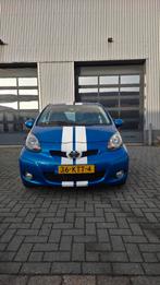 Toyota Aygo 1.0 12V Vvt-i 5DRS 2010 Blauw, Voorwielaandrijving, Metallic lak, 68 pk, Origineel Nederlands