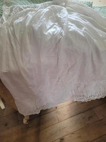 oude katoenen onderrok met broderie foto 1 t/m 3 beschikbaar voor biedingen