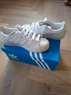 Adidas Superstar maat 38., Kleding | Heren, Schoenen, Wit, Ophalen of Verzenden, Sneakers of Gympen, Adidas