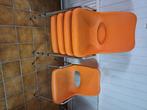 8 stoelen. Vintage?, Huis en Inrichting, Stoelen, Ophalen, Kunststof, Gebruikt, Overige kleuren