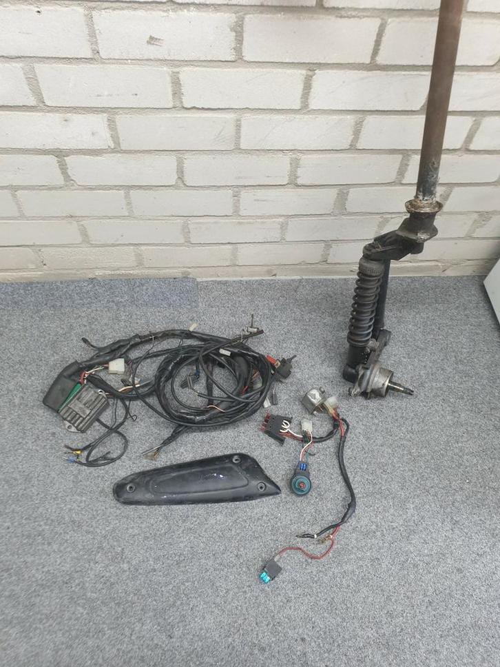 Piaggio skr skipper mono voorvork voor omlas of onderdelen!, Fietsen en Brommers, Brommeronderdelen | Scooters, Gebruikt, Piaggio