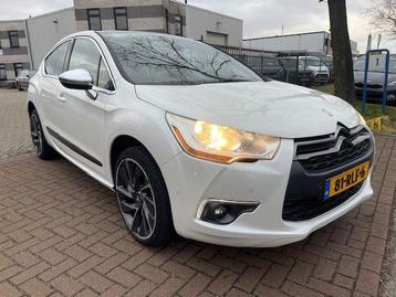 Citroën DS4 1.6 THP Sport Chic Airco/ECC,Navigatie,Leder beschikbaar voor biedingen