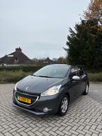 Peugeot 208 1.2 VTI 60KW/82PK 5-D 2014 Grijs, Auto's, Voorwielaandrijving, Stof, Zwart, 1199 cc