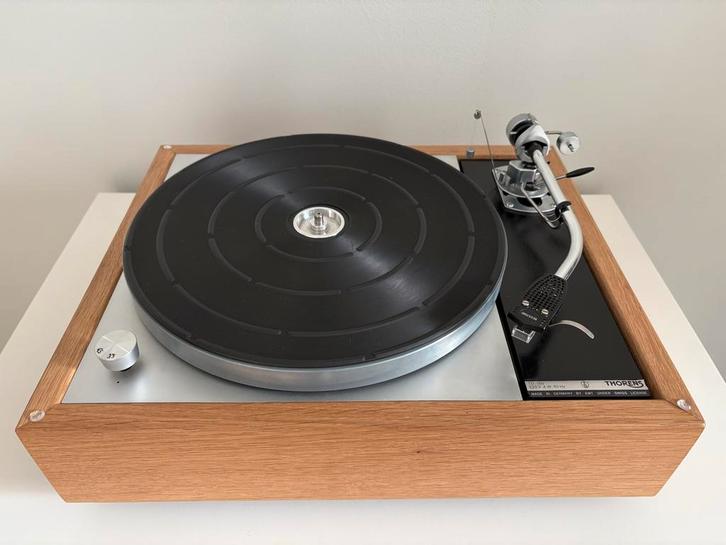 Thorens TD150 - Volledig Gereviseerd & Geoptimaliseerd, Audio, Tv en Foto, Platenspelers, Zo goed als nieuw, Platenspeler, Thorens