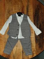 Mooi pakje, Ophalen of Verzenden, Zo goed als nieuw, Jongetje, Pakje