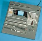Mengpaneel Yamaha 02R met extra 8 AD/DA in/out kaart, Muziek en Instrumenten, Mengpanelen, Ophalen, Gebruikt, 20 kanalen of meer