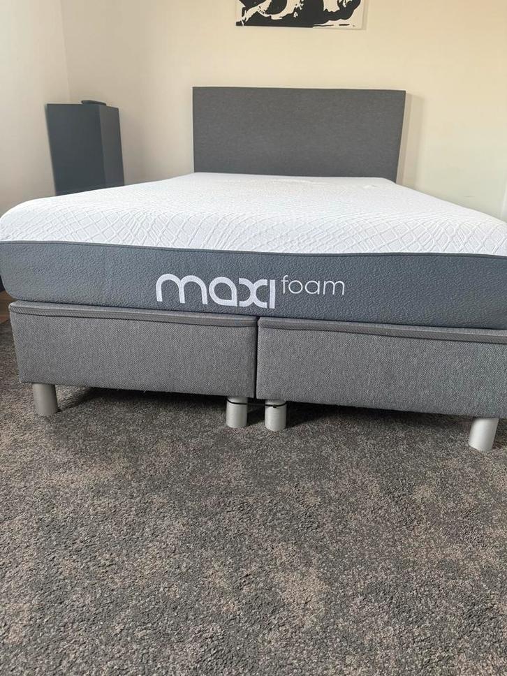2x Boxspring Twijfelaar 120x200, Huis en Inrichting, Slaapkamer | Bedden, Zo goed als nieuw, Twijfelaar, 120 cm, 200 cm, Stof