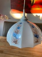 Vintage art deco hanglamp met handgeschilderde opaline kap, Ophalen of Verzenden
