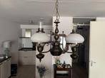 Antieke hanglamp met melkglas kappen – landelijke stijl, Ophalen, Vintage, Zo goed als nieuw, Glas