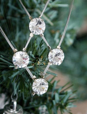 Exclusieve handgemaakte verzilverde ketting/collier..   beschikbaar voor biedingen