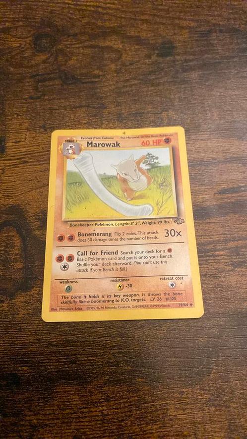Marowak stage 1 dure en biezondere kaart, Hobby en Vrije tijd, Verzamelkaartspellen | Pokémon, Zo goed als nieuw, Losse kaart