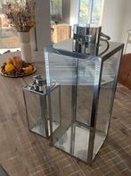 2 RVS Lantaarns/windlicht - Groot & Klein, Huis en Inrichting, Woonaccessoires | Kandelaars en Kaarsen, Ophalen, 50 tot 75 cm