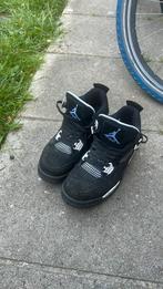 Jorden 4retro black withe, Kinderen en Baby's, Babykleding | Schoentjes en Sokjes, Ophalen of Verzenden, Gebruikt, Schoentjes