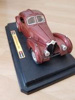 2schaalmodellen van de bugatti atlantic schaal modellen 1,28, Hobby en Vrije tijd, Modelauto's | Overige schalen, Ophalen of Verzenden