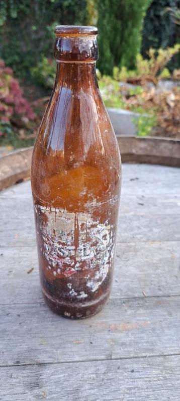 Antieke Amstel Bierfles & Onbekende Fles beschikbaar voor biedingen