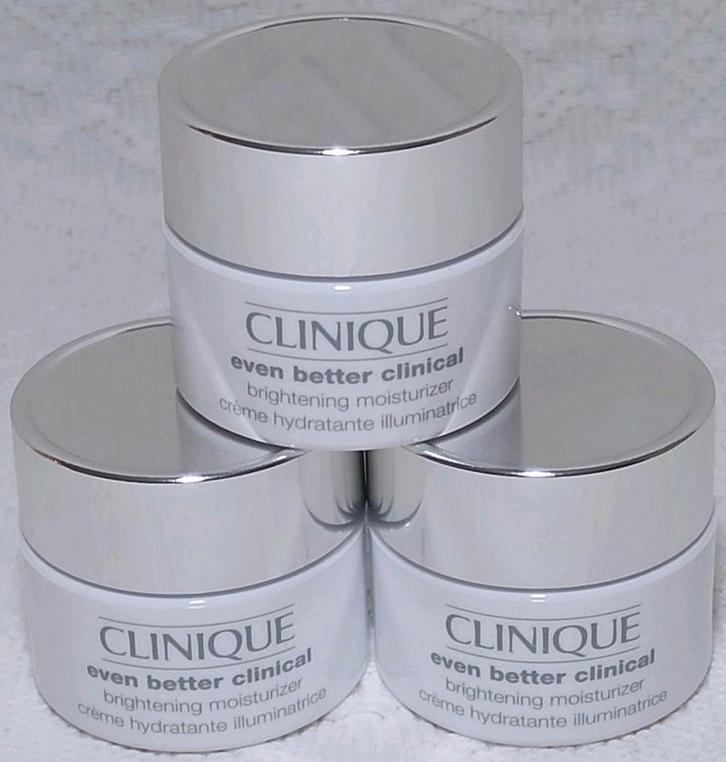 Clinique Even Better Clinical Brightening Moisturizer 15 ml, Sieraden, Tassen en Uiterlijk, Uiterlijk | Gezichtsverzorging, Nieuw