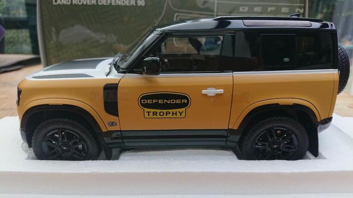 Land Rover Defender, Hobby en Vrije tijd, Modelauto's | 1:18, Nieuw, Overige merken, Ophalen of Verzenden
