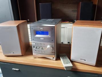 JVC Stereo Micro Set Radio Cd Speler met Cassettedeck  beschikbaar voor biedingen