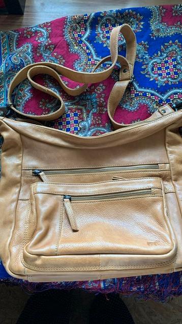 Bear Desighn schouder/crossover tas, camel, 31x27x 9 beschikbaar voor biedingen