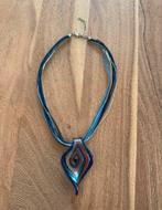 Handgemaakte glas hanger ketting in blauw/rood, Sieraden, Tassen en Uiterlijk, Kettingen, Ophalen of Verzenden, Zo goed als nieuw