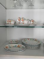 Johnson Brothers Servies met aardbeien - Vintage Charme, Gebruikt, Ophalen of Verzenden, Overige stijlen, Aardewerk