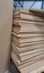 MDF platen 18mm. en 8mm. dik, Doe-het-zelf en Verbouw, Hout en Planken, Ophalen, Minder dan 25 mm, Zo goed als nieuw, Plank