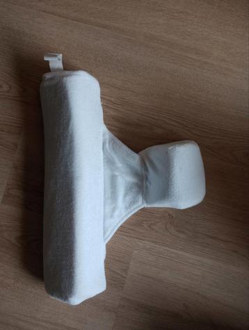 Zijslaapkussen beschikbaar voor biedingen