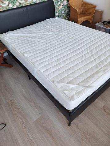 Nieuw Ikea bed  met matras 140x200