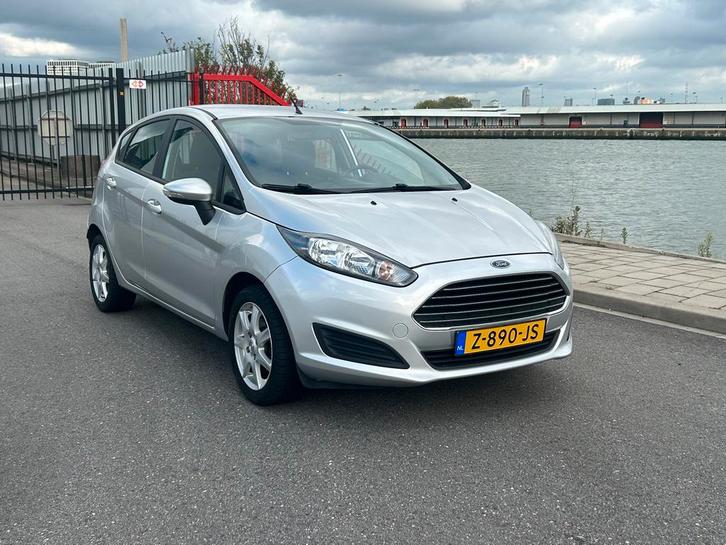 Ford Fiësta 1.2 i AIRCO 1 JAAR APK NETTE AUTO, Auto's, Ford, Bedrijf, Fiësta, ABS, Airbags, Airconditioning, Alarm, Bluetooth