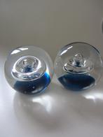 2 presspapier art glas blauw glas glazen bol (254), Ophalen of Verzenden, Zo goed als nieuw