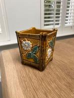 Art-Nouveau majolica bloempotje 19 de eeuw, Antiek en Kunst, Antiek | Keramiek en Aardewerk, Ophalen of Verzenden