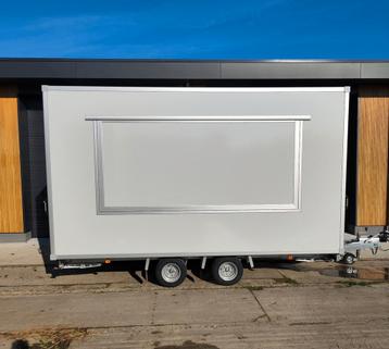 Verkoopwagen Snackwagen Food Truck Premium  op voorraad beschikbaar voor biedingen