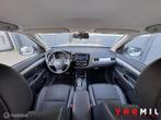 Mitsubishi Outlander 2.0 PHEV X-Line Edition 5DRS NLSE AUTO, 4 cilinders, Lichtsensor, Wit, Origineel Nederlands
